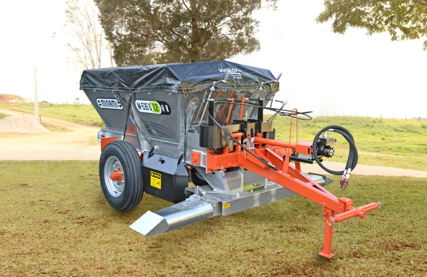 M-535 D HR - versão com LONA DE PROTEÇÃO